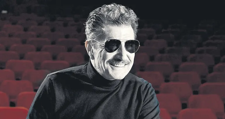 Kah çıkarım gökyüzüne seyrederim alemi