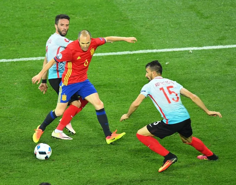İspanya Türkiye maçından kareler