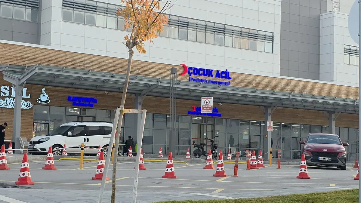 Kütahya’da dehşete düşüren olay: Cani anne banyoda doğurduğu bebeğini havalandırma boşluğuna attı Kütahya’da dehşete düşüren olay: Cani anne banyoda doğurduğu bebeğini havalandırma boşluğuna attı