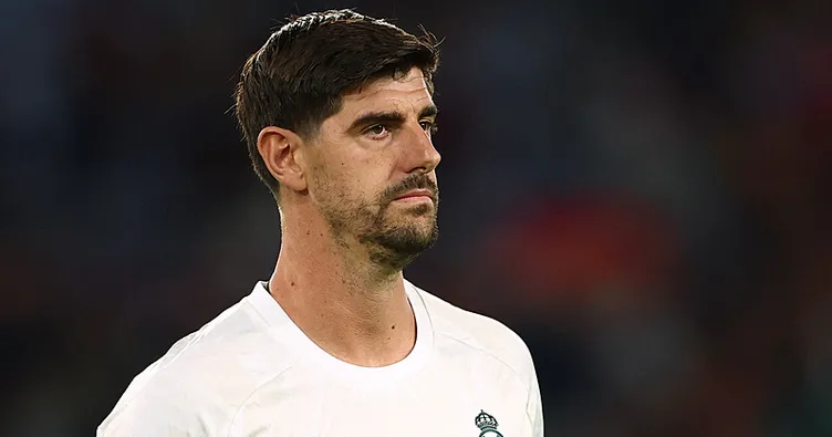 Real Madrid’e Thibaut Courtois şoku!