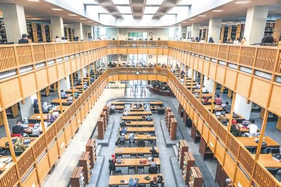 Wikipedia out kütüphane in