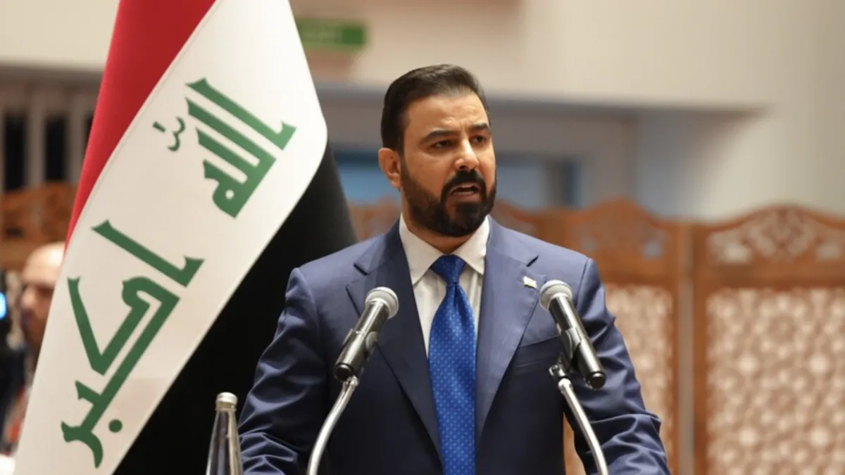 Irak Başbakanı Ali Zeydi ve ABD Başkanı'nın Irak Özel Temsilcisi Tom Barrack'ın Bağdat'ta yapılan görüşmesinden bir kare.