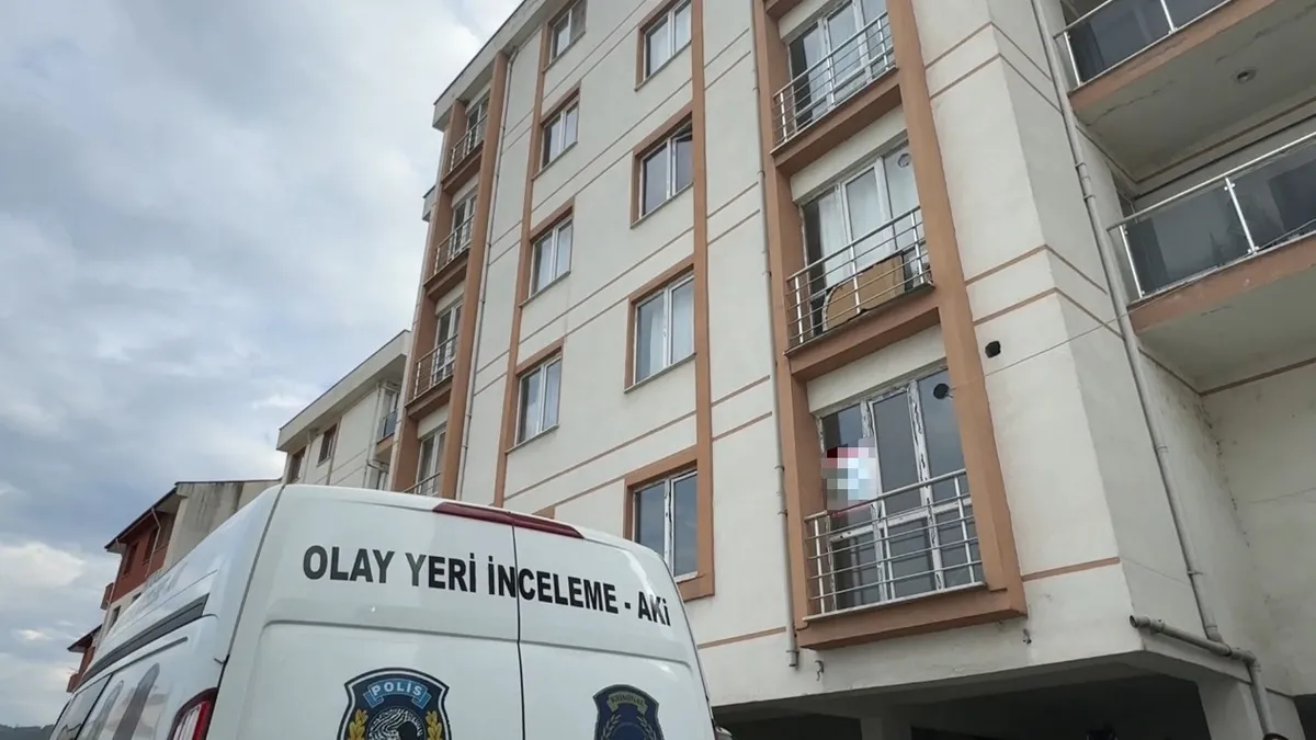 Karabük’te karbonmonoksit zehirlenmesi: 1 kişi ölü bulundu! Karabük’te karbonmonoksit zehirlenmesi: 1 kişi ölü bulundu!