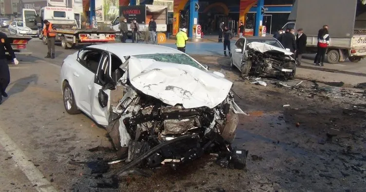 Bursa’da feci kaza: 1’i çocuk 2 ölü, 3 yaralı