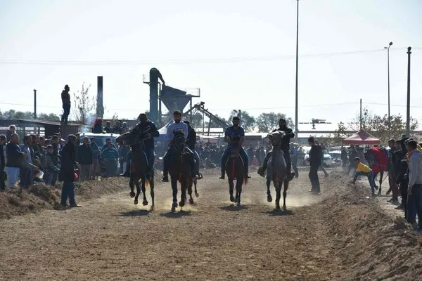 Nazilli’de 9. Rahvan At yarışı heyecanı yaşandı
