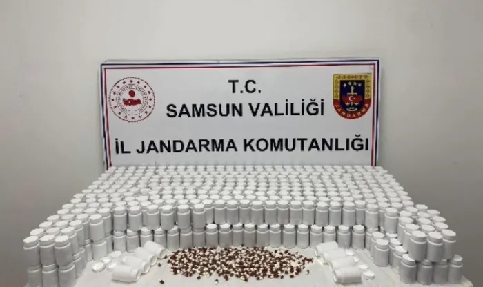 22-yasindaki-genc-kiz-47-bin-adet-uyusturucu-hapla-yakalandi-1780574338110.jpg