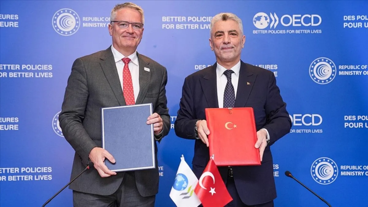 OECD İstanbul’daki faaliyetlerine devam etmesi için protokol imzalandı OECD İstanbul’daki faaliyetlerine devam etmesi için protokol imzalandı
