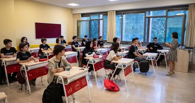 MEB şartları belirledi: Kimler açık liseye geçebilecek? MEB şartları belirledi: Kimler açık liseye geçebilecek?