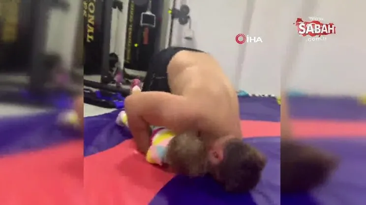 Milli güreşçi Rıza Kayaalp’in kızı ile gülümseten mücadelesi | Video