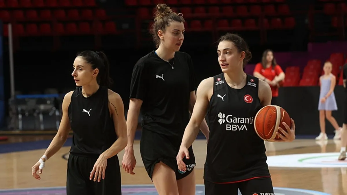 A Milli Kadın Basketbol Takımı, Yunanistan maçı hazırlıklarını tamamladı