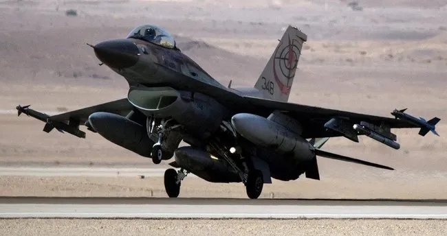 İsrail ordusuna ait F-16 düştü
