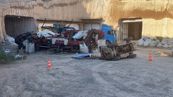 forkliftin-altinda-kalan-genc-hayatini-kaybetti-1781643360023.jpg