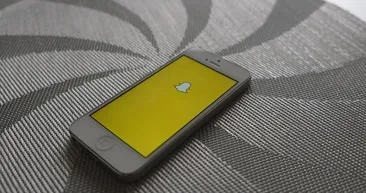 Snapchat’i 90’larda kullanıyor olsaydık...