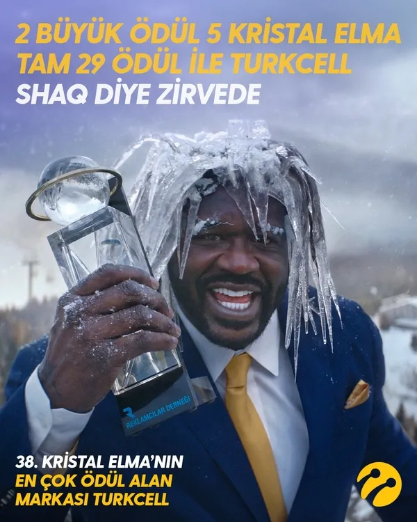 turkcellin-shaq-diye-5g-reklamina-kristal-elmadan-5-kristal-elma-2-buyuk-odul-1781767845867.jpeg
