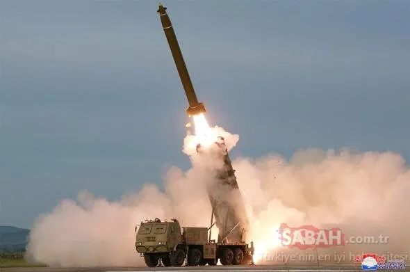 Kuzey Kore, yeni süper büyük çoklu füze fırlatma sistemini denedi!
