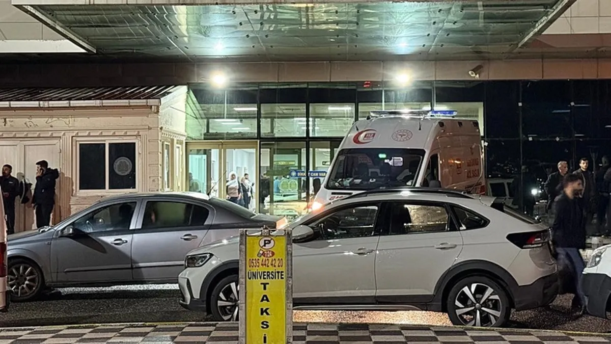 Evde eşini kuzeniyle yakaladı, dehşet saçtı