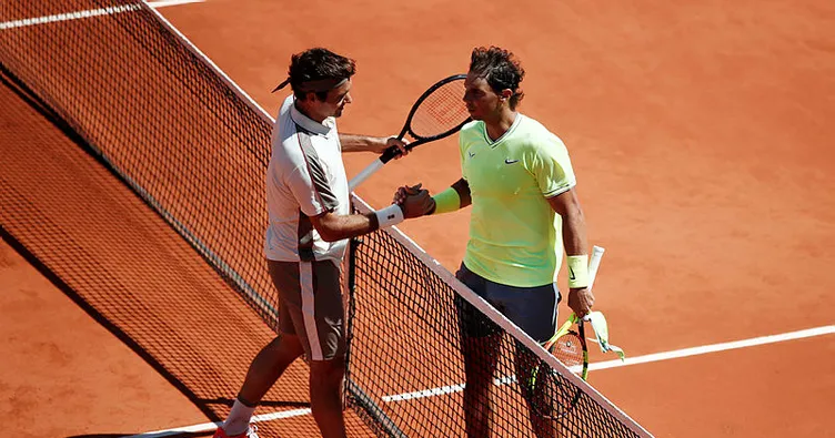 Nadal, Federer’i 3 sette geçti ve finale yükseldi