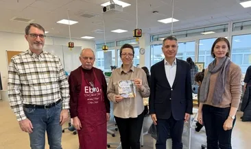 Almanlar ebru sanatını keşfetti!