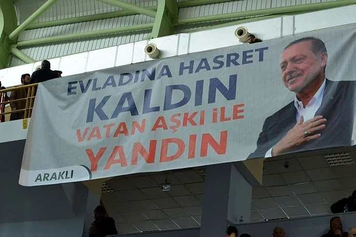 Başkan Erdoğan o kadını görünce hemen konvoyu durdurdu ve...