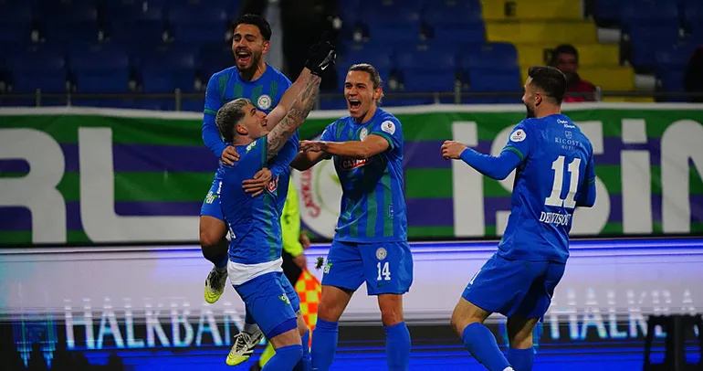 Çaykur Rizespor, Kocaelispor’u 2 golle geçti!