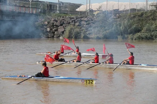 beun-karadeniz-eregli-meslek-yuksekokulunda-kano-ve-kurek-egitimleri-acildi-1728307197847.jpg