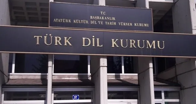 yanyana nasil yazilir tdk ile yanyana mi yan yana mi bitisik mi ayri mi dogru yazimi ve cumle ornekleri kultur sanat haberleri