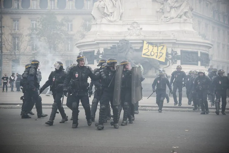 Fransa’da çalışma yasası protestosu