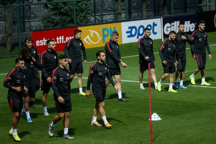 Türkiye, Arnavutluk ve Fransa maçlarının çalışmalarına 7 eksikle başladı