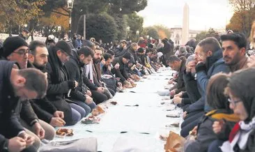 Sultanahmet’te oruç ve iftar Beyaz Saray önünde açlık grevi