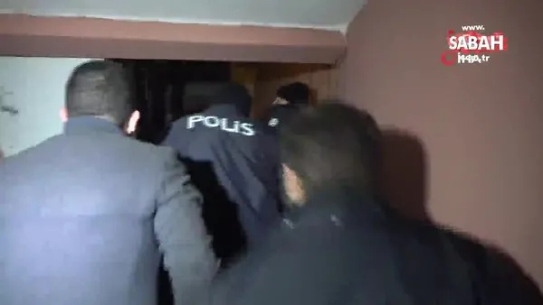 Bursa'da kısıtlama saatinde askerlerin gördüğü hırsızlar evin salonunda böyle yakaladı | Video