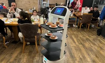 Yozgat’ta bir robot garson #yozgat