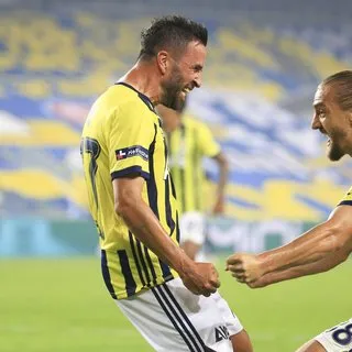 Fenerbahçe - Beşiktaş derbisi öncesi Gökhan Gönül gelişmesi!