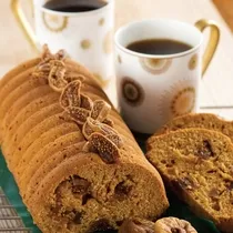 Pekmezli, havuçlu incirli kek tarifi