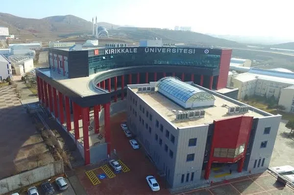 kirikkale-universitesinden-vandalliga-tepki-1743011380282.jpg