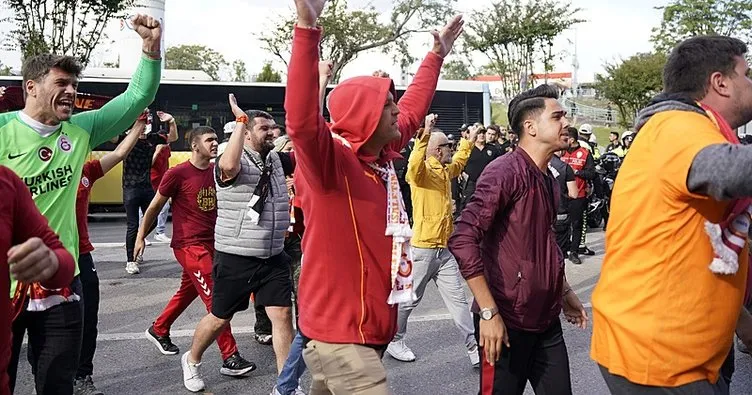 Galatasaray taraftarı 28 otobüsle Kadıköy’de