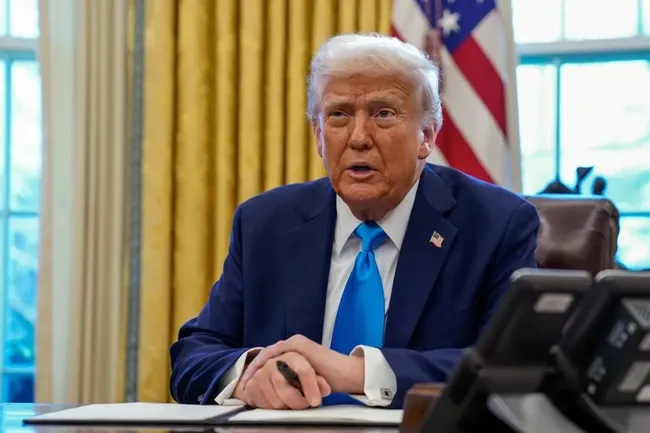 beyaz-saray-trump-abd-ordusunun-olumcul-gucunu-kullanmaya-hazir-1771943996708.jpeg Beyaz Saray: “Trump, ABD ordusunun ölümcül gücünü kullanmaya hazır”