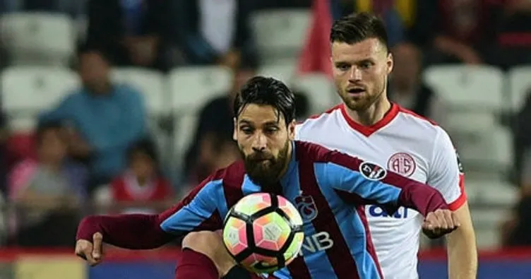 Antalyaspor-Trabzonspor maç saati değişti