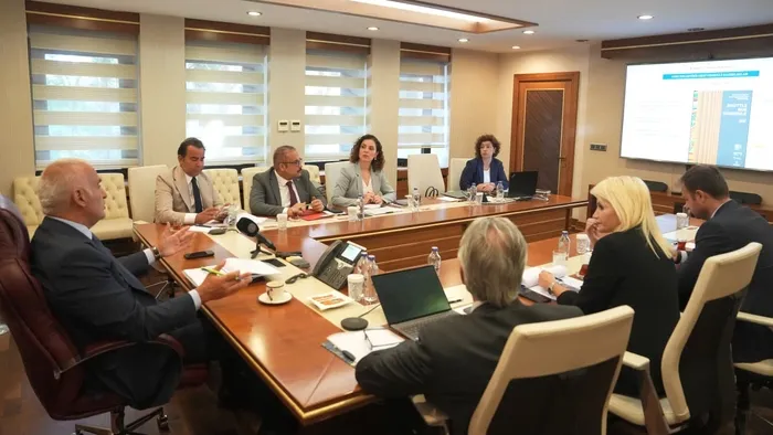 bakan-ersoy-start-verdi-unesco-dunya-miras-komitesi-icin-dev-hazirlik-basladi-1786951663120.jpg