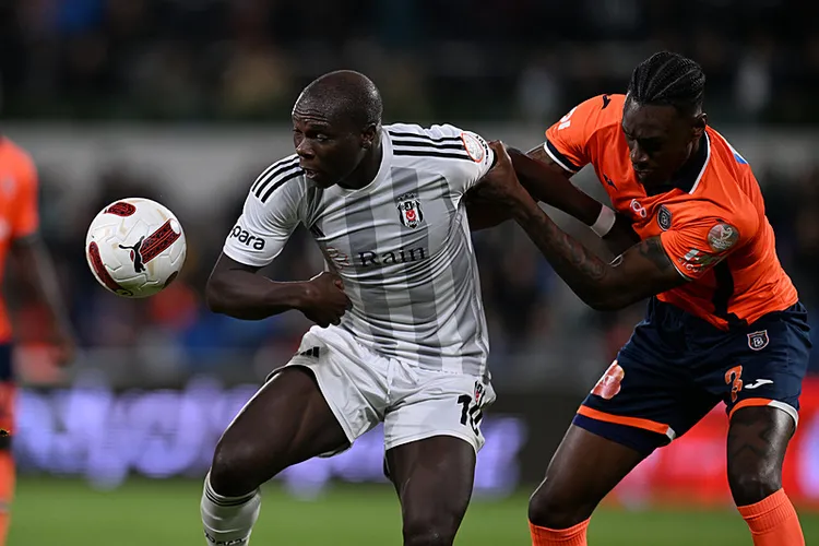 besiktasta-aboubakar-cenk-ve-muleka-sessizlige-burundu-1713251982660.jpeg