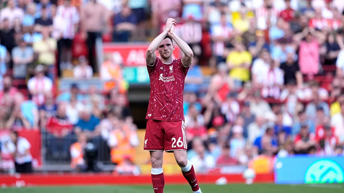Tottenham, Andrew Robertson’ı renklerine bağladı! Tottenham, Andrew Robertson’ı renklerine bağladı!