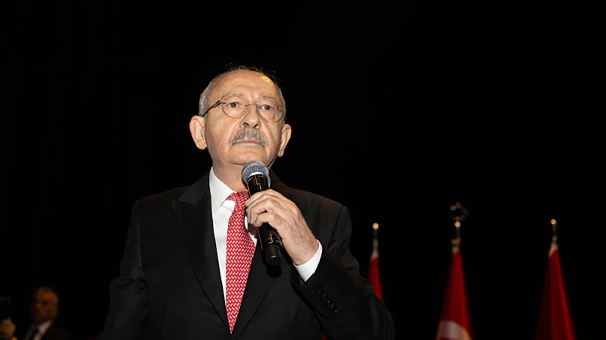 Özel'in adamlarına şok.. Kılıçdaroğlu'nun Talimatıyla Odalar Boşaltıldı, Tabelalar İndirildi