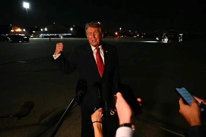 1786525499220.jpg Trump’tan İran’a sert tepki: Bana sürekli yalan söylüyorlar