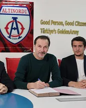 Altınordu’da Yusuf Şimşek imzayı attı