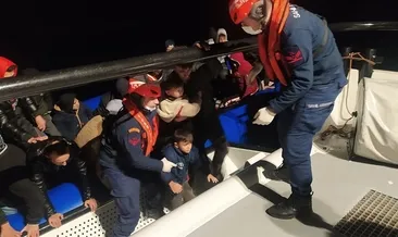 İzmir’de botta 20 düzensiz göçmen yakalandı