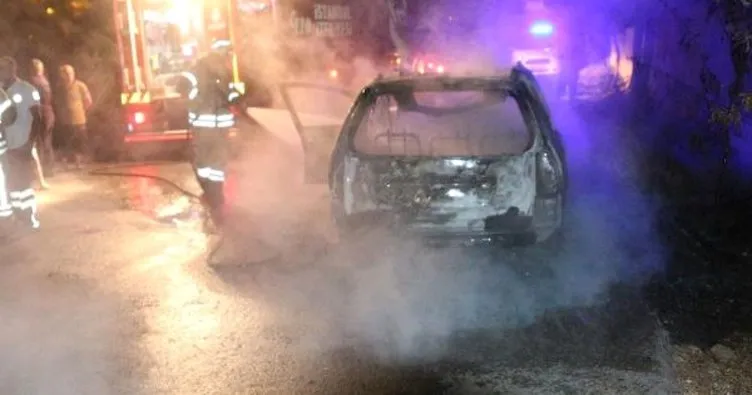 Ümraniye’de otomobil alev alev yandı