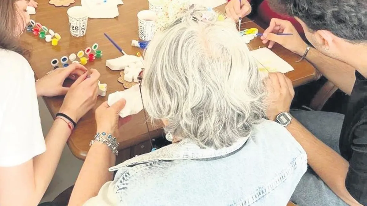 Huzurevinde rengârenk bir buluşma – Son Dakika Eğitim Haberleri Huzurevinde rengârenk bir buluşma – Son Dakika Eğitim Haberleri