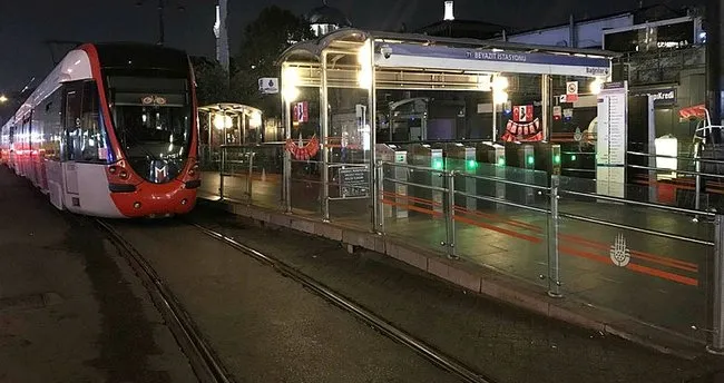 Kabataş-Bağcılar Tramvay Hattı’nda enerji teli koptu: Seferler aksadı Kabataş-Bağcılar Tramvay Hattı’nda enerji teli koptu: Seferler aksadı