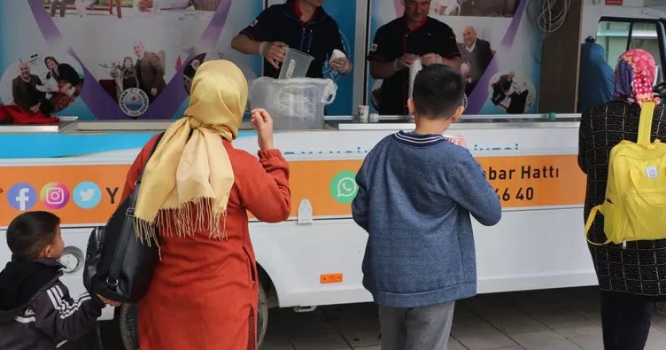 Limonata Günü’nde limonatalar Başkan Türkyılmaz’dan