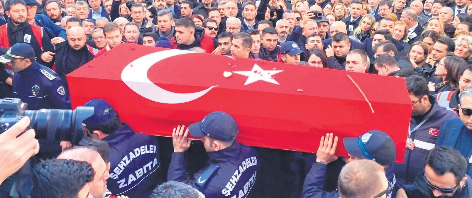 YAVUZ DONAT / Bir yıldız kaydı