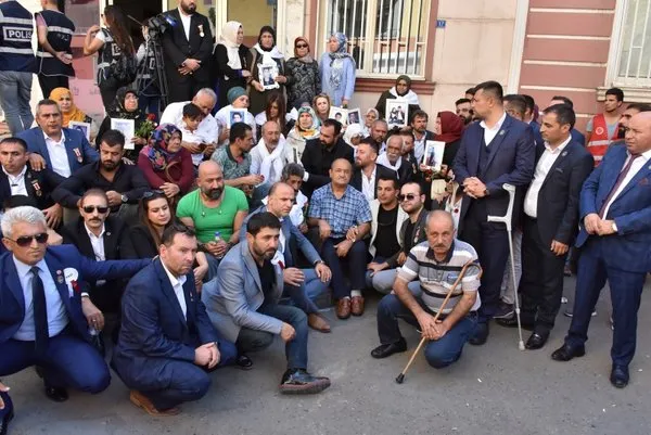 Kanser hastası annenin HDP isyanı: Ben çocuklarımı onlar için doğurmadım! Yeter artık.